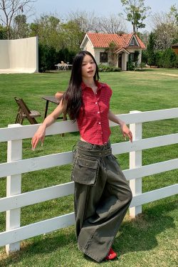 Minimalist American Red Plaid Collared Short Sleeve Shirt for Men and Women, Slim Fit, Spring/Summer Essential, Unisex Fashion