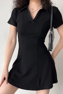 Minimalist Black Short Sleeve Dress for Women - Waist-Cinching A-Line Skirt, European American Style, Chic and Slimming Fashion