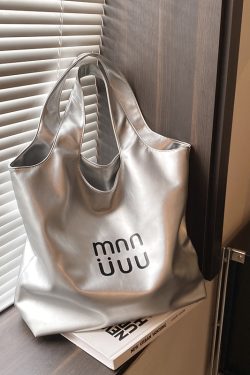 Minimalist Korean Style Tote Bag for Women - Cute Versatile Underarm Shoulder Bag for Summer 2025