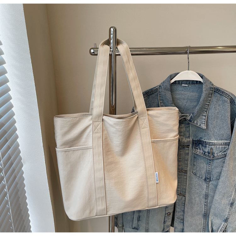 Minimalist Large-Capacity Canvas Tote Bag for Women - 2025 Short Trip Shoulder Commuting Bag, Versatile Everyday Style Minimalist Large-Capacity Canvas Tote Bag for Women - 2025 Short Trip Shoulder Commuting Bag, Versatile Everyday Style