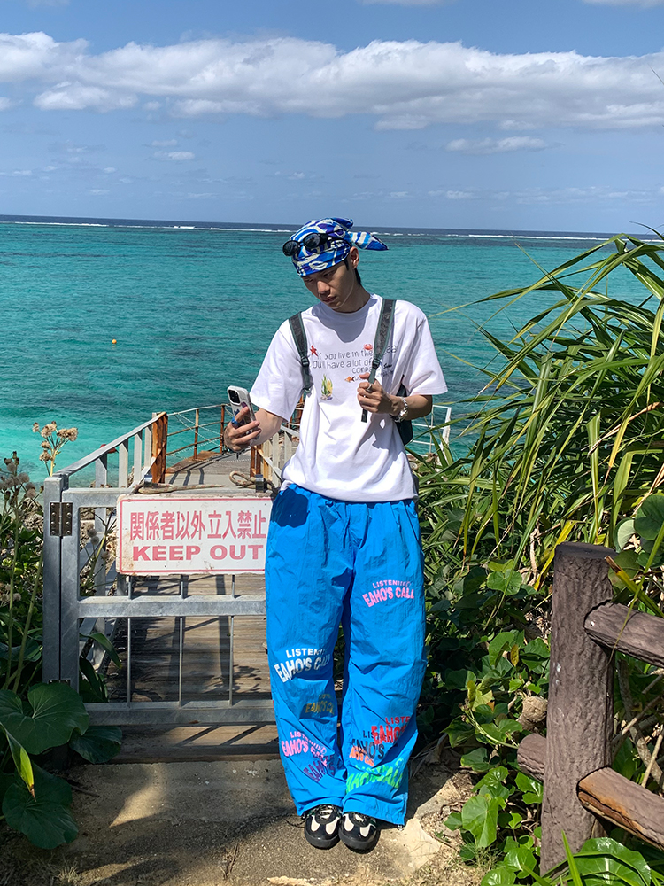 Minimalist Letter Print Drawstring Wide-Leg Pants for Men and Women - Casual Paratrooper Style, Slimming Long Pants Minimalist Letter Print Drawstring Wide-Leg Pants for Men and Women - Casual Paratrooper Style, Slimming Long Pants