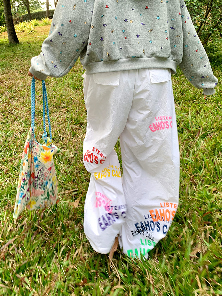 Minimalist Letter Print Drawstring Wide-Leg Pants for Men and Women - Casual Paratrooper Style, Slimming Long Pants Minimalist Letter Print Drawstring Wide-Leg Pants for Men and Women - Casual Paratrooper Style, Slimming Long Pants