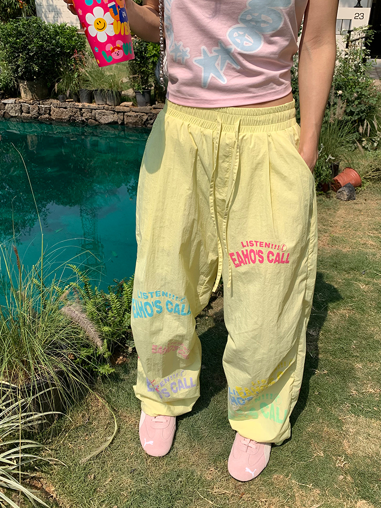 Minimalist Letter Print Drawstring Wide-Leg Pants for Men and Women - Casual Paratrooper Style, Slimming Long Pants Minimalist Letter Print Drawstring Wide-Leg Pants for Men and Women - Casual Paratrooper Style, Slimming Long Pants