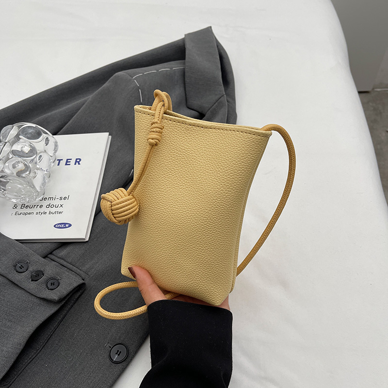 Minimalist Mini Handbag for Women, 2025 New Style Casual Crossbody Bag, Korean Fashion Versatile Phone Bag Minimalist Mini Handbag for Women, 2025 New Style Casual Crossbody Bag, Korean Fashion Versatile Phone Bag