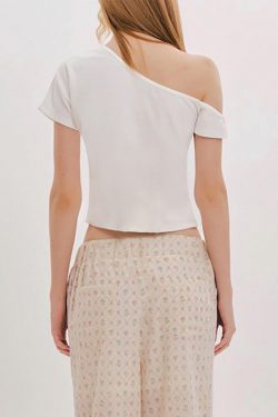 Minimalist Off-Shoulder Tulip Print Short Sleeve T-Shirt for Women - Summer Versatile Top, Trendy Y2K Style