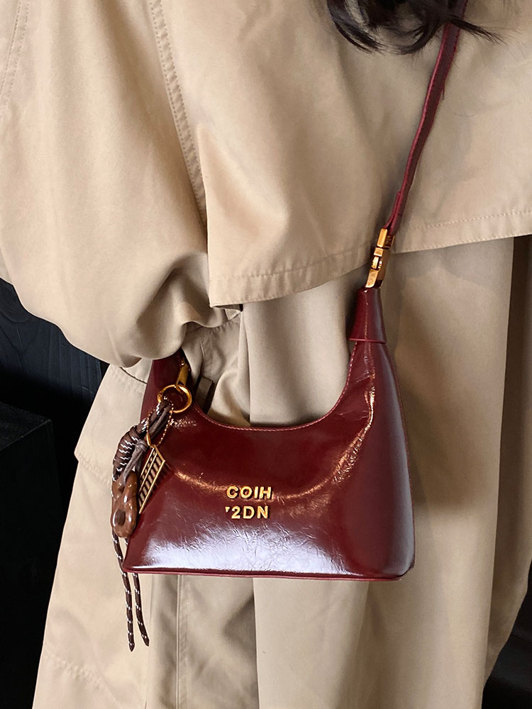 Minimalist Shoulder Bag for Women - 2025 Autumn Winter Korean Style High-End Casual Versatile Crossbody Bag Minimalist Shoulder Bag for Women - 2025 Autumn Winter Korean Style High-End Casual Versatile Crossbody Bag