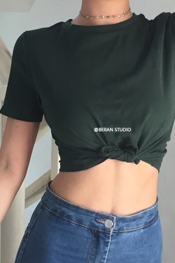 Minimalist Solid Color High-Quality Round Neck Short Sleeve T-Shirt Top - High-Waisted, European and American Style