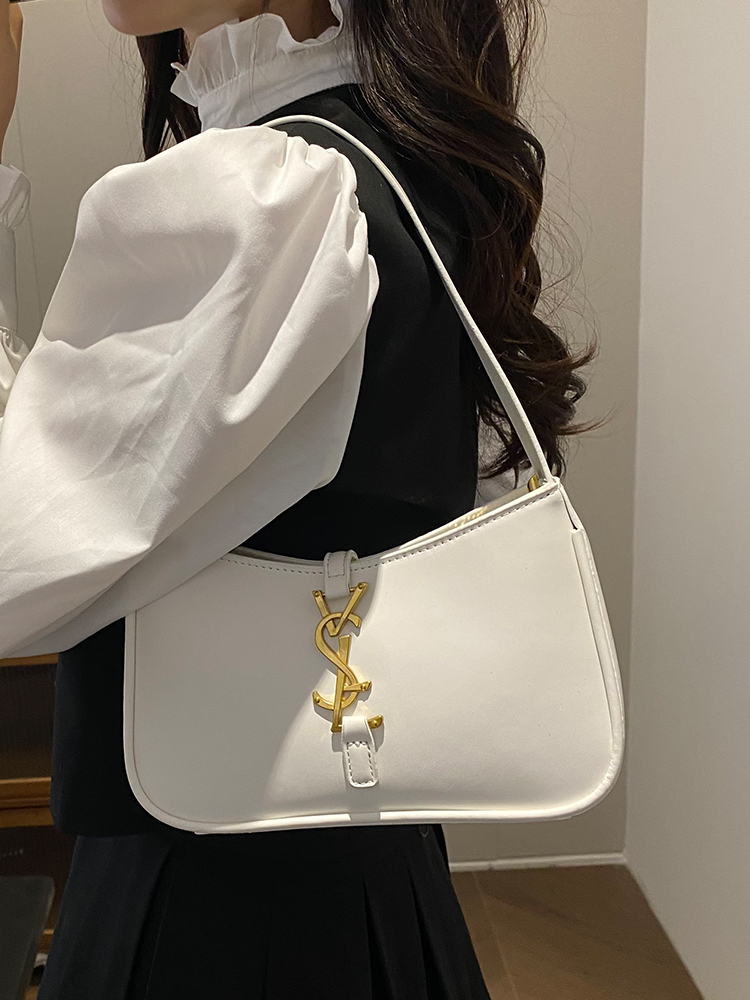 Minimalist Square Shoulder Bag for Women - Spring/Summer 2025 French Fashion, High-End Versatile Design Minimalist Square Shoulder Bag for Women - Spring/Summer 2025 French Fashion, High-End Versatile Design