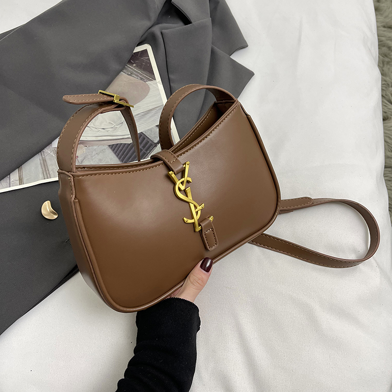 Minimalist Square Shoulder Bag for Women - Spring/Summer 2025 French Fashion, High-End Versatile Design Minimalist Square Shoulder Bag for Women - Spring/Summer 2025 French Fashion, High-End Versatile Design