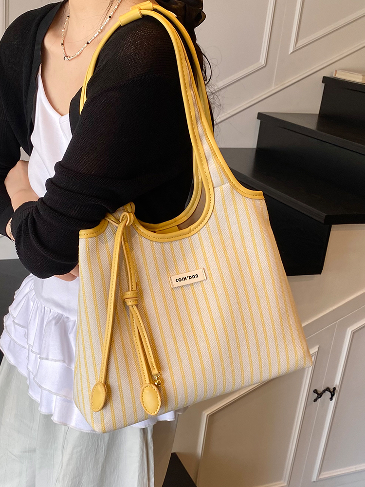 Minimalist Striped One-Shoulder Tote Bag for Women - Large Capacity College Style Summer 2025 Bag Minimalist Striped One-Shoulder Tote Bag for Women - Large Capacity College Style Summer 2025 Bag