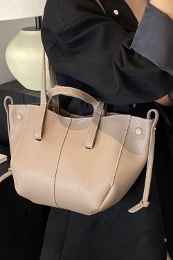 Minimalist Women's Shoulder Bag - Versatile Retro Underarm Handbag for Commuting, High-End Fashion, Autumn 2025