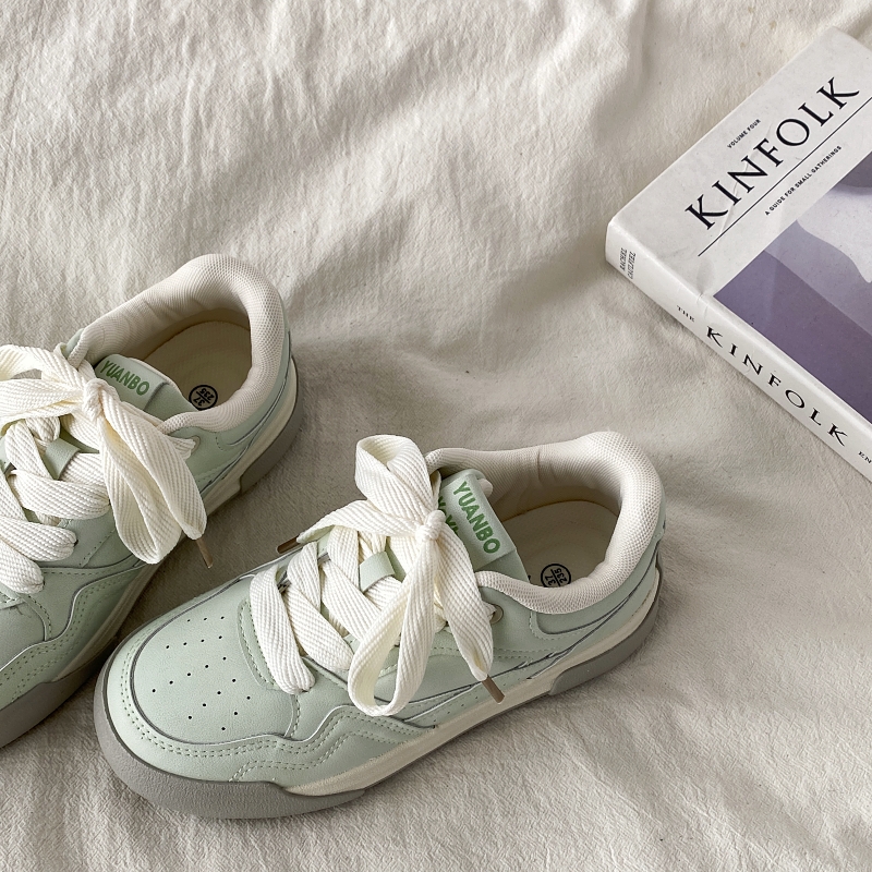 Mint Green Thick-Soled Board Shoes for Women - Versatile Casual Sports Sneakers for Spring 2025, Trendy & Comfortable Mint Green Thick-Soled Board Shoes for Women - Versatile Casual Sports Sneakers for Spring 2025, Trendy & Comfortable