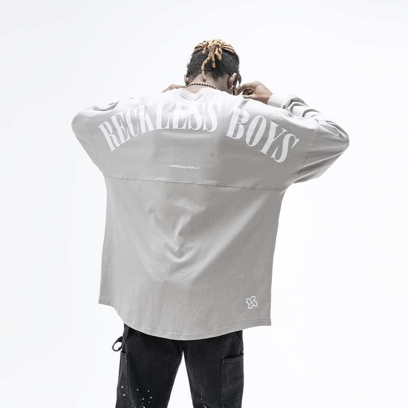 Multicolor Retro Print Loose Long Sleeve T-shirt for Boys - 90s Inspired Streetwear Style Multicolor Retro Print Loose Long Sleeve T-shirt for Boys - 90s Inspired Streetwear Style