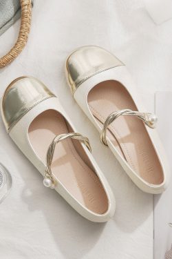 National Style Sheepskin Mary Jane Shoes for Women – Shallow Mouth Fairy Flat Shoes, Perfect for Summer Skirt Outfits