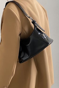 New Women's Motorcycle Underarm Bag, Niche Design Oil Wax Leather Shoulder Tote, Trendy Small Bag for Hot Girl Style