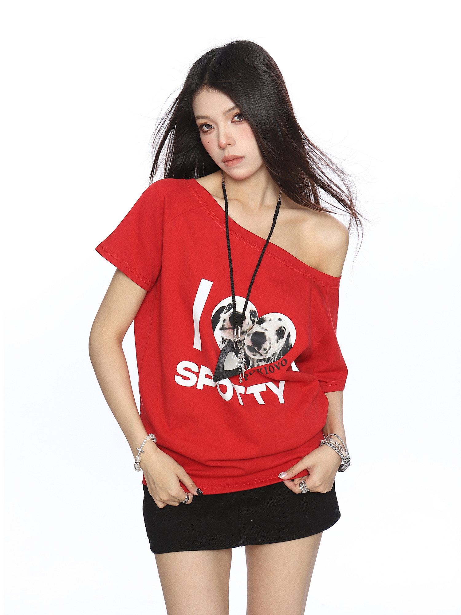 Off-Shoulder American Dalmatian T-Shirt for Women - Summer Slim Fit Short Sleeve Waist-Defining Top - Trendy Casual Style Off-Shoulder American Dalmatian T-Shirt for Women - Summer Slim Fit Short Sleeve Waist-Defining Top - Trendy Casual Style