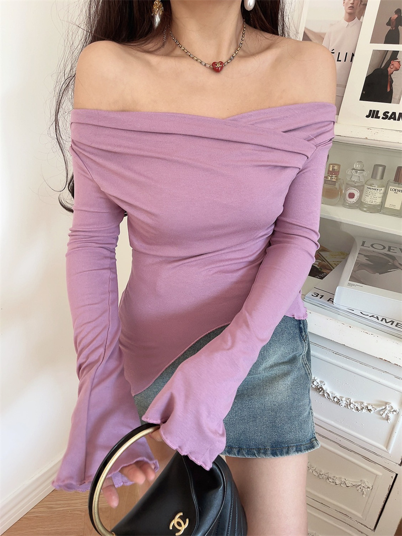 One-Shoulder Fitted Bell Sleeve T-Shirt for Women - Ultra-Slim Waist, American Style, Sexy Design, Perfect for Spicy Y2K Fashion One-Shoulder Fitted Bell Sleeve T-Shirt for Women - Ultra-Slim Waist, American Style, Sexy Design, Perfect for Spicy Y2K Fashion