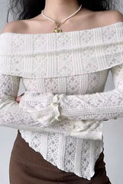 One-Shoulder Hollow-Out Knitted Long Sleeve T-Shirt for Women – Slim Fit European and American Style Spicy Girl Top