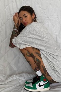 Oversized Gray Retro T-Shirt for Women - Short Sleeve Vintage Y2K American Style Top