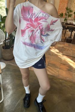 Pink Floral Print Off-Shoulder Short Sleeve Casual Asymmetrical T-Shirt for Women - Vintage Style, Versatile 90s Inspired Fashion