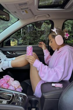 Pink Retro Letter Print Hoodie for Women - Autumn Stylish Versatile Jacket, European American Trendy Fashion