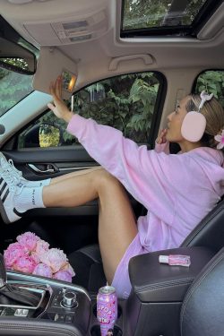 Pink Retro Letter Print Hoodie for Women - Autumn Stylish Versatile Jacket, European American Trendy Fashion