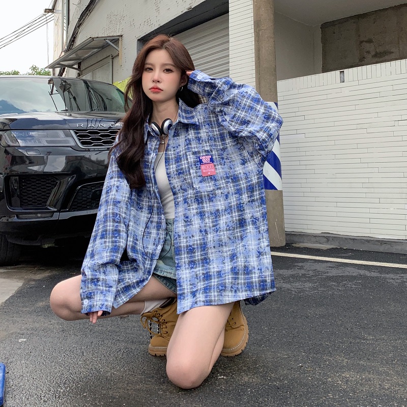 Plaid Long Sleeve Shirt for Women - Lazy Style Loose Fit Casual Blouse, Autumn Design, Niche Print Boyfriend Top Plaid Long Sleeve Shirt for Women - Lazy Style Loose Fit Casual Blouse, Autumn Design, Niche Print Boyfriend Top