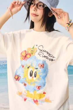 Playful Hand-Painted Apple Tree Print Loose Round Neck Short Sleeve T-Shirt for Men and Women - Casual Unisex Fashion Top