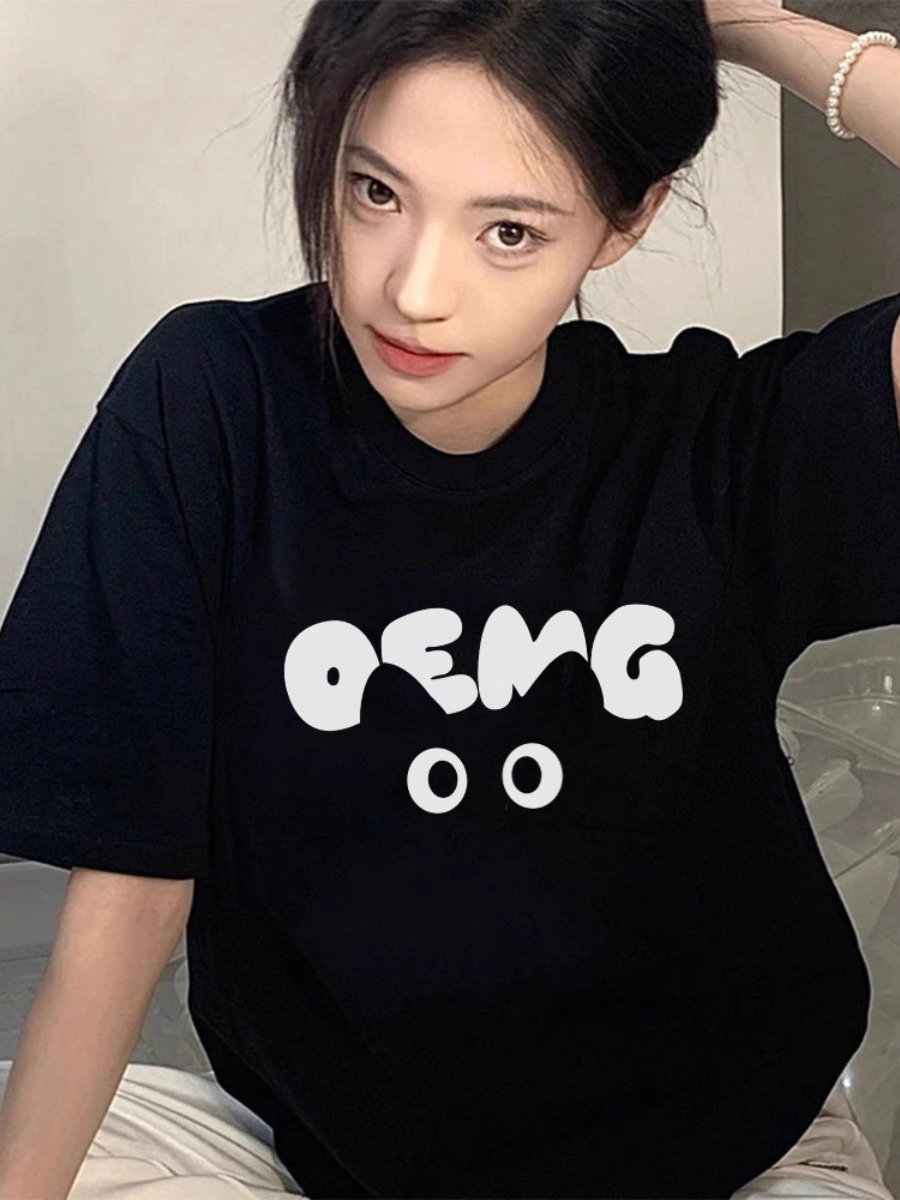 Plus Size American Retro Black Cotton Short Sleeve T-Shirt for Women - Trendy Loose Fit Half Sleeve Top Plus Size American Retro Black Cotton Short Sleeve T-Shirt for Women - Trendy Loose Fit Half Sleeve Top