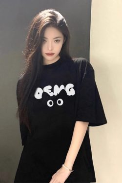 Plus Size American Retro Black Cotton Short Sleeve T-Shirt for Women - Trendy Loose Fit Half Sleeve Top