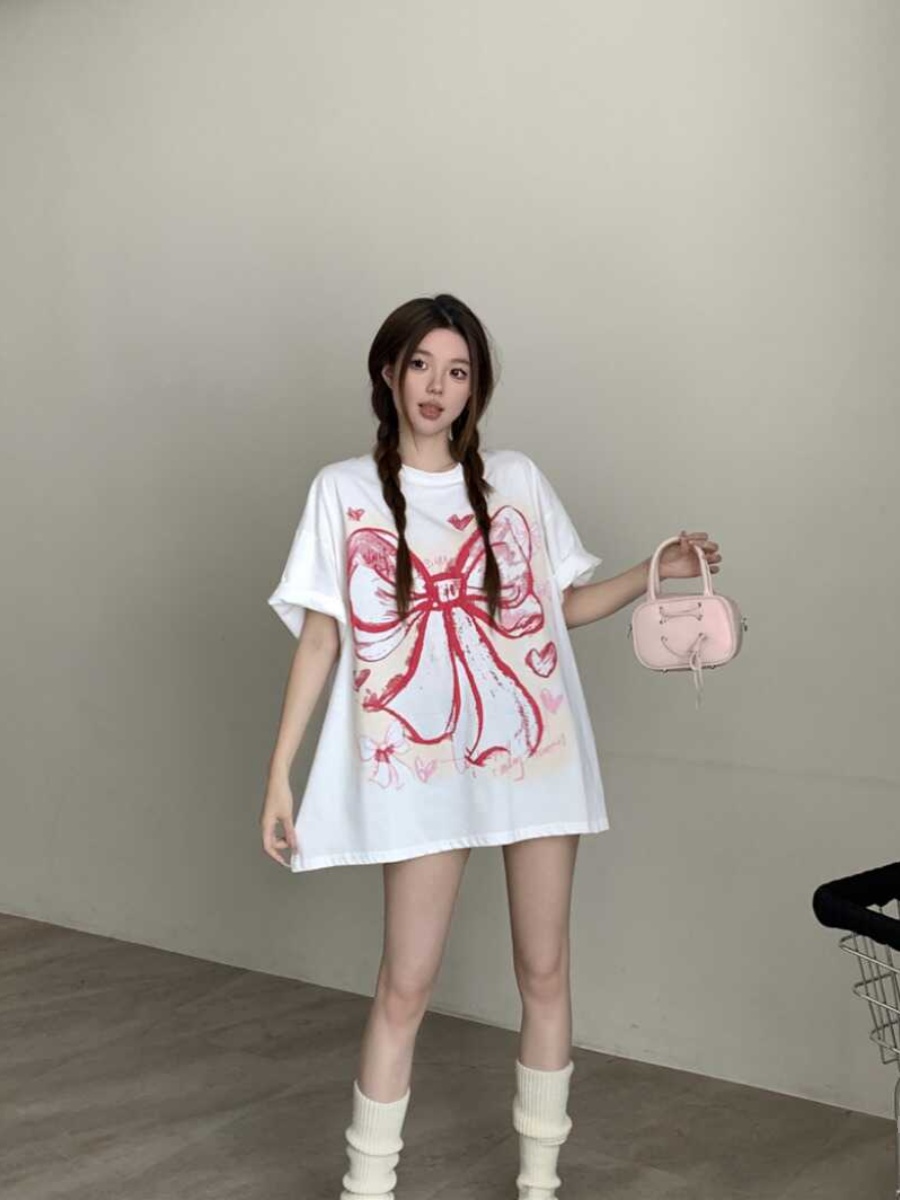 Plus Size American Retro Bow Tie Printed Cotton Short-Sleeve T-Shirt for Women - Loose Mid-Length Casual Style Top Plus Size American Retro Bow Tie Printed Cotton Short-Sleeve T-Shirt for Women - Loose Mid-Length Casual Style Top