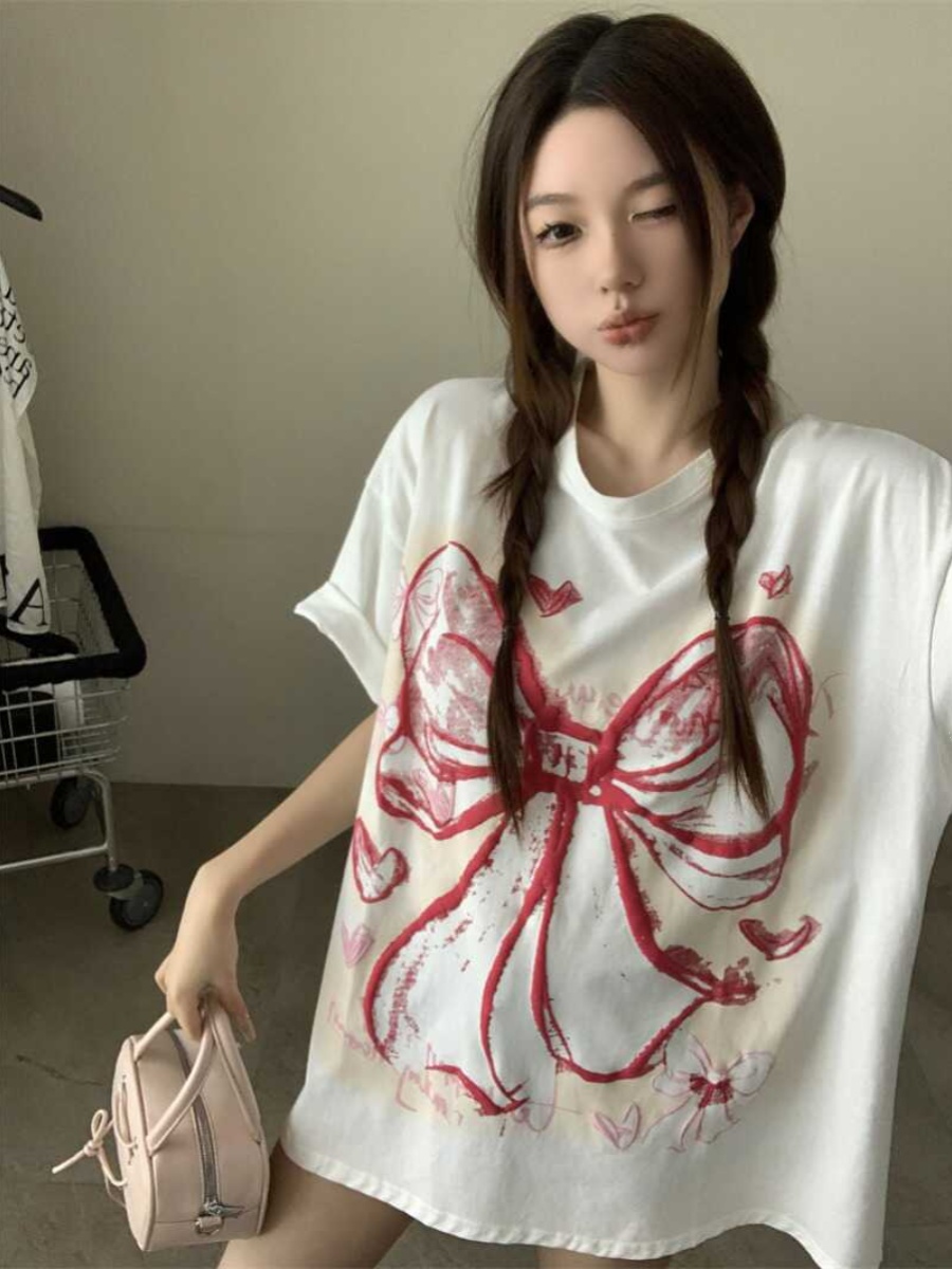 Plus Size American Retro Bow Tie Printed Cotton Short-Sleeve T-Shirt for Women - Loose Mid-Length Casual Style Top Plus Size American Retro Bow Tie Printed Cotton Short-Sleeve T-Shirt for Women - Loose Mid-Length Casual Style Top