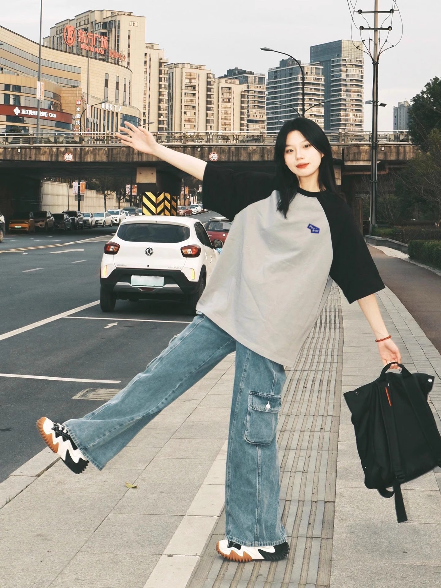 Plus-Size American Retro Color-Block Cotton Short Sleeve T-Shirt for Women, Oversized Raglan Casual Couple Outfit Plus-Size American Retro Color-Block Cotton Short Sleeve T-Shirt for Women, Oversized Raglan Casual Couple Outfit