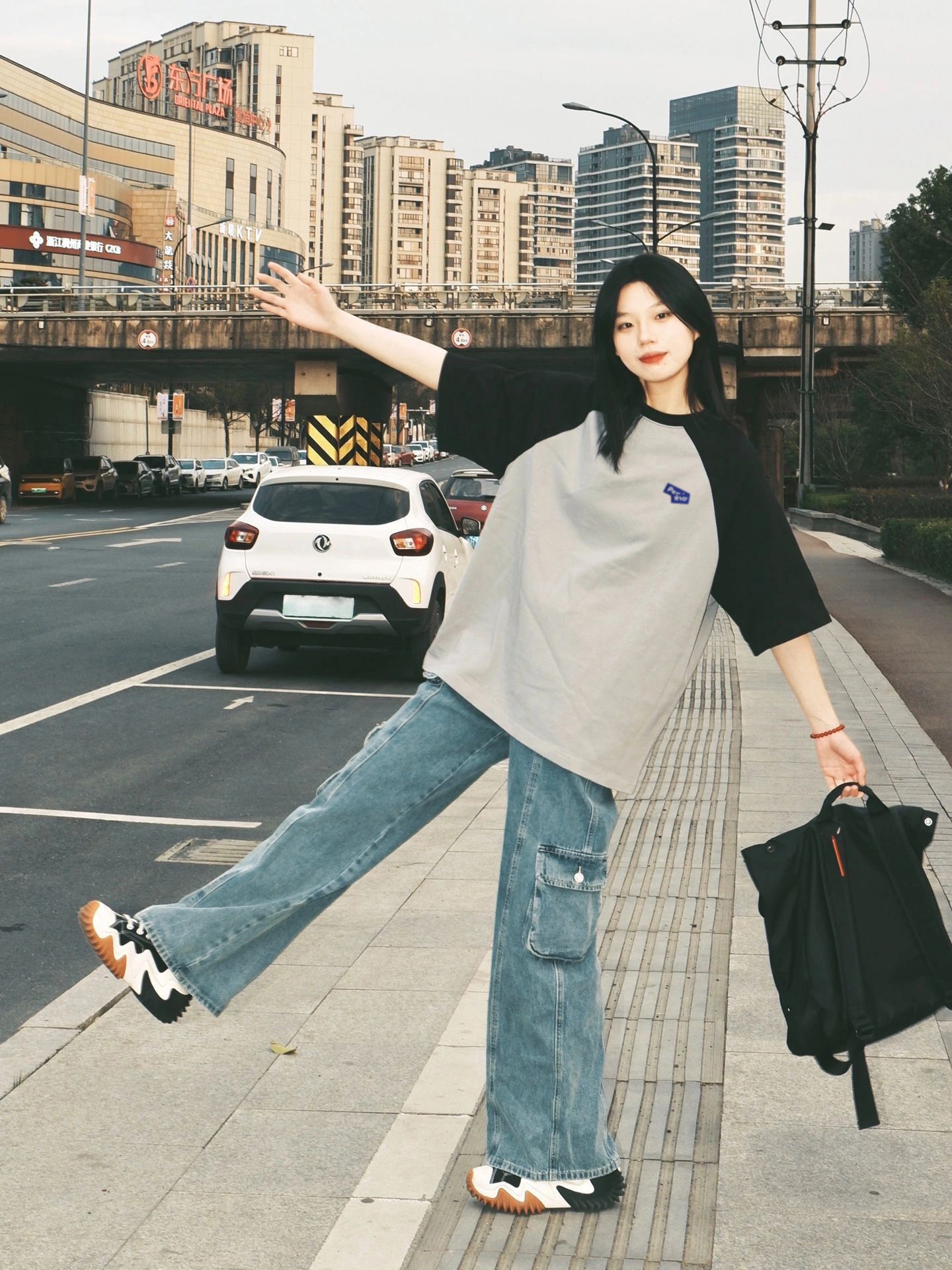 Plus-Size American Retro Color-Block Cotton Short Sleeve T-Shirt for Women, Oversized Raglan Casual Couple Outfit Plus-Size American Retro Color-Block Cotton Short Sleeve T-Shirt for Women, Oversized Raglan Casual Couple Outfit