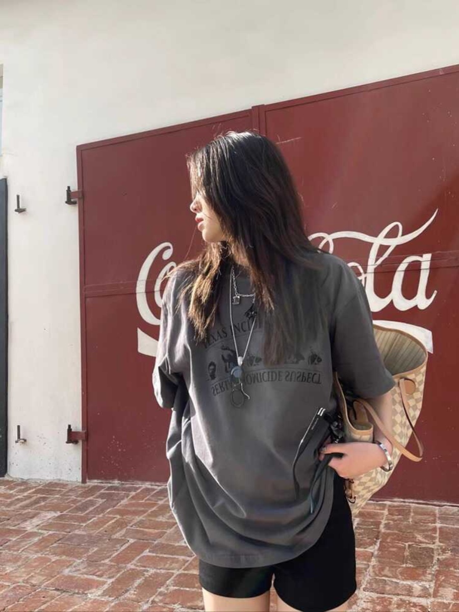 Plus-Size American Retro Cotton Short-Sleeve T-Shirt for Women - Oversized Loose Fit Summer Top, Casual Y2K Style Plus-Size American Retro Cotton Short-Sleeve T-Shirt for Women - Oversized Loose Fit Summer Top, Casual Y2K Style