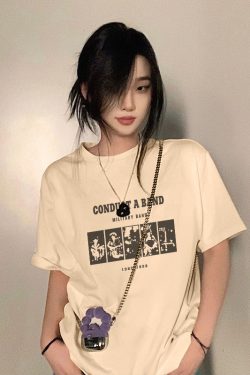 Plus-Size American Retro Hamburger Graphic T-Shirt - Trendy Oversized Unisex Short Sleeve for Couples