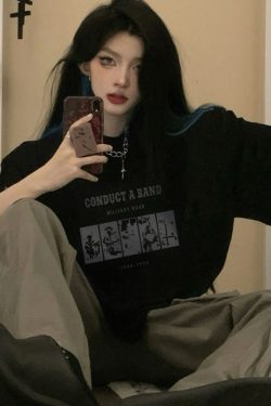 Plus-Size American Retro Hamburger Graphic T-Shirt - Trendy Oversized Unisex Short Sleeve for Couples