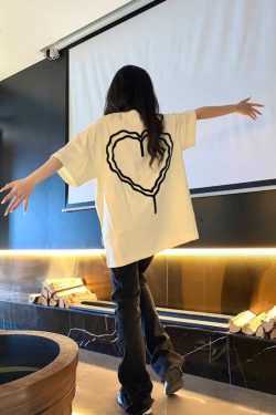 Plus Size American Retro Heart Print Short-Sleeve T-Shirt for Women - Summer Loose Fit Cotton Top