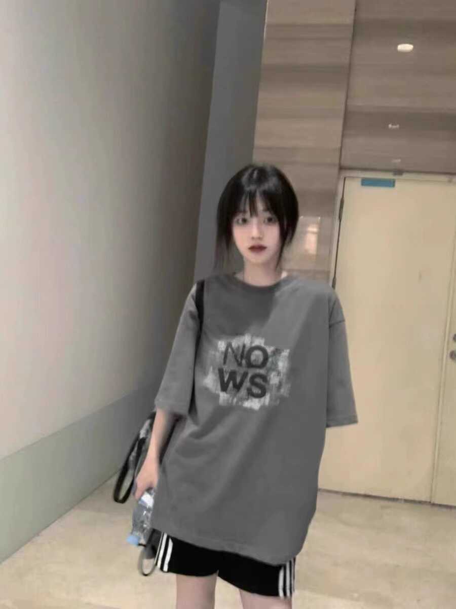 Plus-Size American Retro Loose Oversized Short Sleeve T-Shirt for Women – Pure Cotton Vintage-Inspired Top Plus-Size American Retro Loose Oversized Short Sleeve T-Shirt for Women – Pure Cotton Vintage-Inspired Top