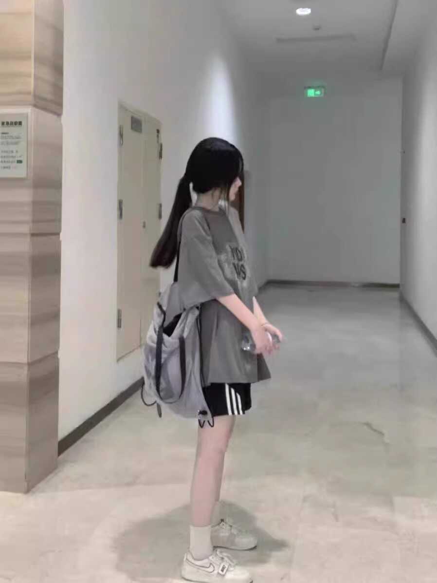 Plus-Size American Retro Loose Oversized Short Sleeve T-Shirt for Women – Pure Cotton Vintage-Inspired Top Plus-Size American Retro Loose Oversized Short Sleeve T-Shirt for Women – Pure Cotton Vintage-Inspired Top