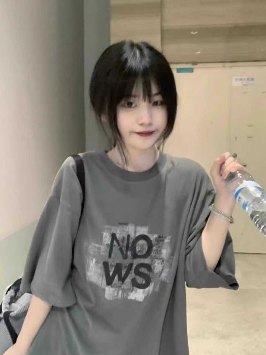 Plus-Size American Retro Loose Oversized Short Sleeve T-Shirt for Women – Pure Cotton Vintage-Inspired Top Plus-Size American Retro Loose Oversized Short Sleeve T-Shirt for Women – Pure Cotton Vintage-Inspired Top