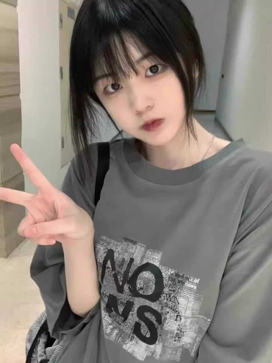 Plus-Size American Retro Loose Oversized Short Sleeve T-Shirt for Women – Pure Cotton Vintage-Inspired Top Plus-Size American Retro Loose Oversized Short Sleeve T-Shirt for Women – Pure Cotton Vintage-Inspired Top