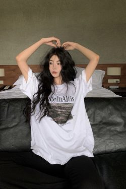 Plus-Size American Retro Oversized Cotton Short-Sleeve T-Shirt for Women - Summer 2025 Trendy Loose Fit Top