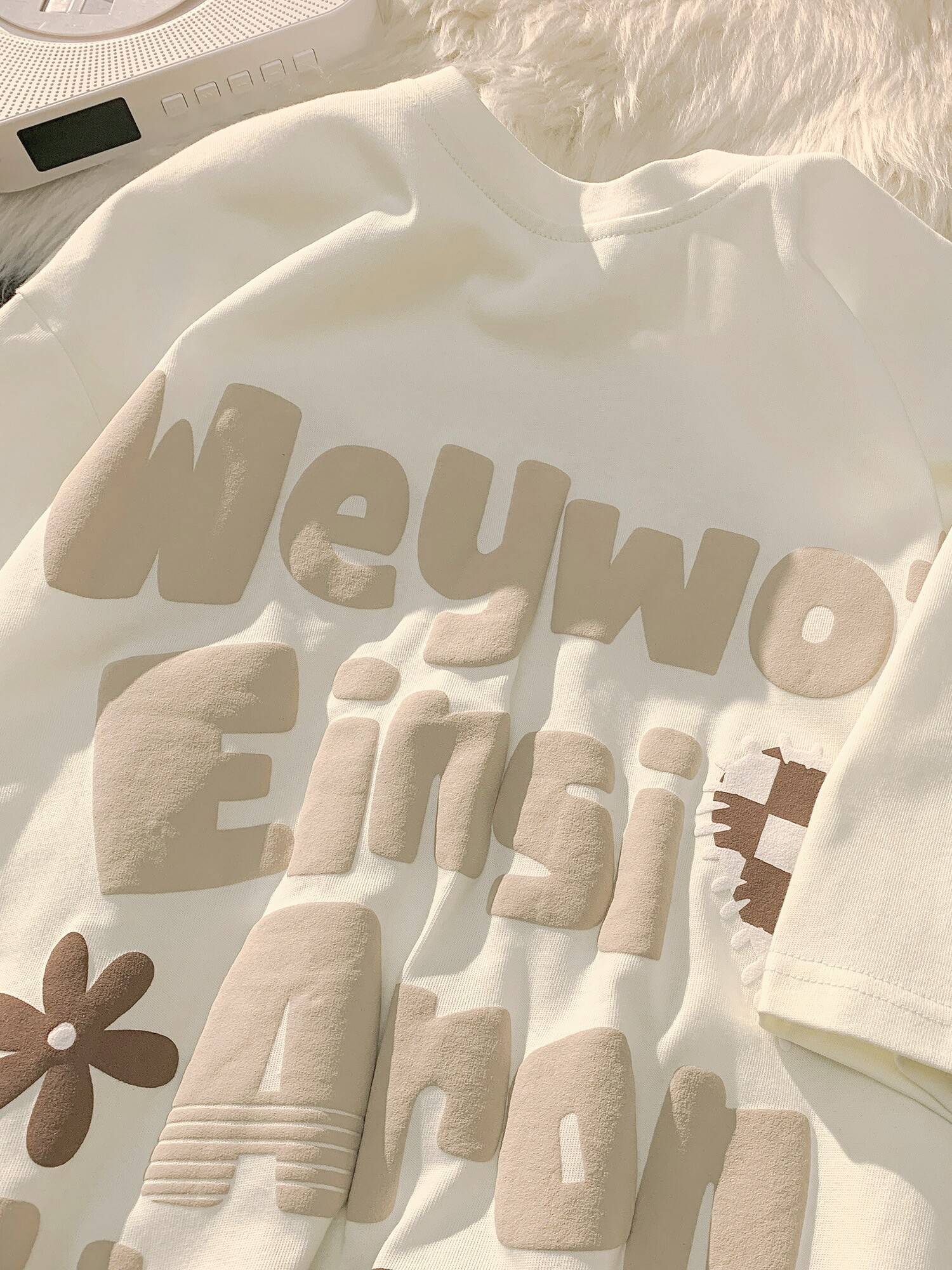 Plus-Size American Retro Oversized Letter Short Sleeve T-Shirt for Men and Women - Vintage Pure Cotton Couple Outfit Plus-Size American Retro Oversized Letter Short Sleeve T-Shirt for Men and Women - Vintage Pure Cotton Couple Outfit