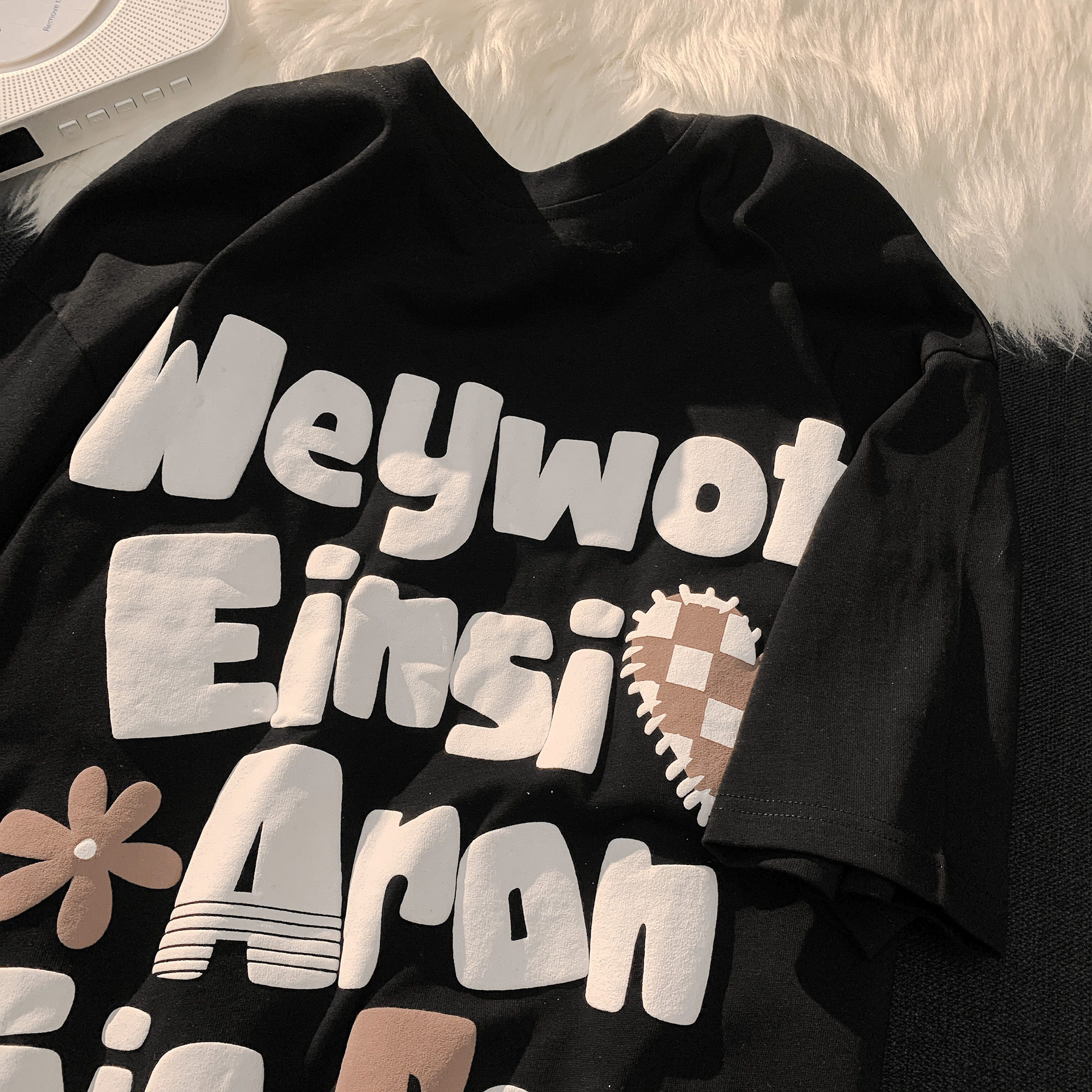 Plus-Size American Retro Oversized Letter Short Sleeve T-Shirt for Men and Women - Vintage Pure Cotton Couple Outfit Plus-Size American Retro Oversized Letter Short Sleeve T-Shirt for Men and Women - Vintage Pure Cotton Couple Outfit