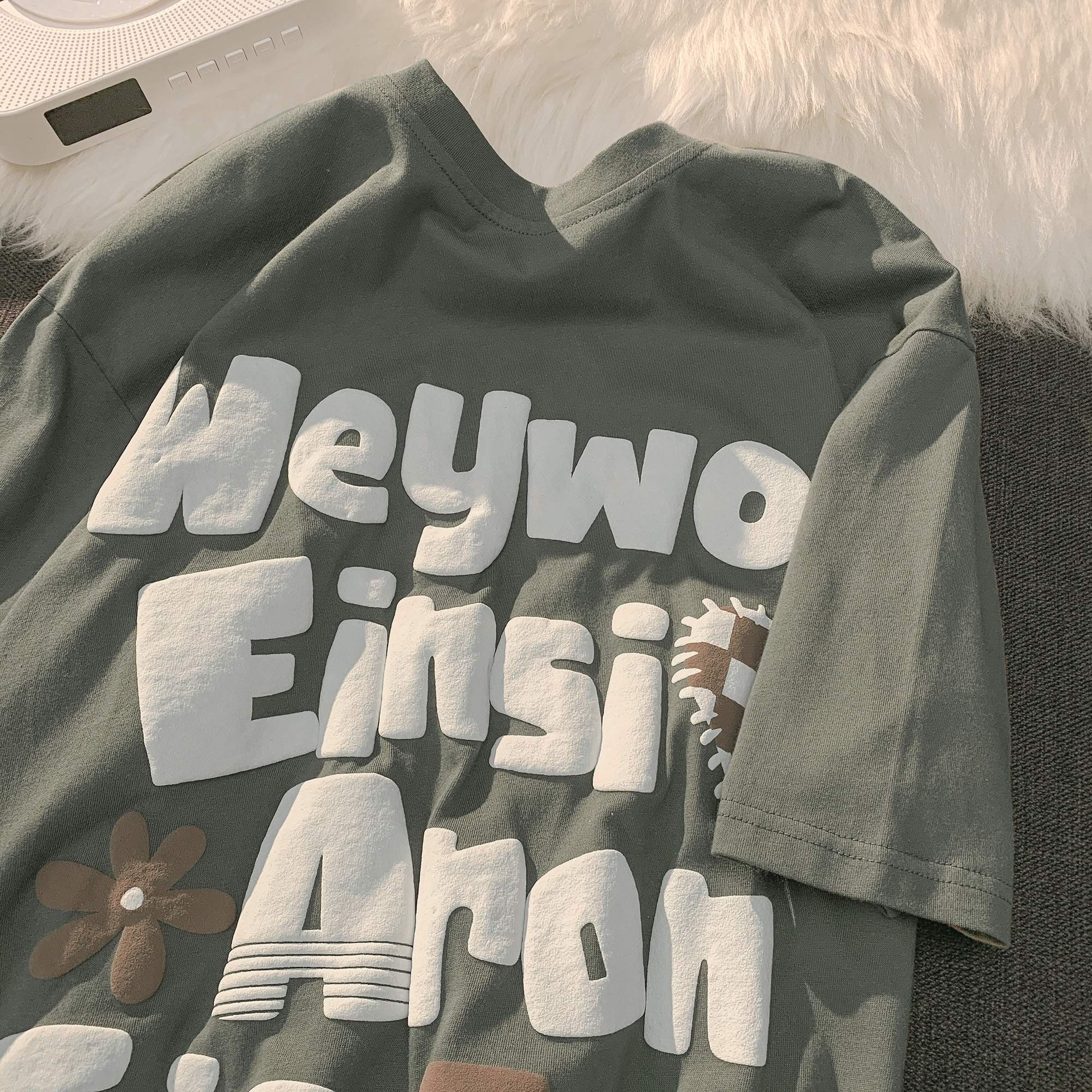 Plus-Size American Retro Oversized Letter Short Sleeve T-Shirt for Men and Women - Vintage Pure Cotton Couple Outfit Plus-Size American Retro Oversized Letter Short Sleeve T-Shirt for Men and Women - Vintage Pure Cotton Couple Outfit