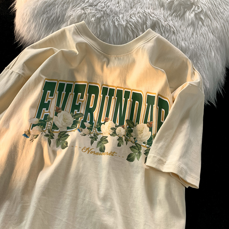 Plus-Size American Retro Rose Print Short Sleeve T-Shirt for Men and Women, Oversized Loose Couple Outfit, Y2K Style Plus-Size American Retro Rose Print Short Sleeve T-Shirt for Men and Women, Oversized Loose Couple Outfit, Y2K Style