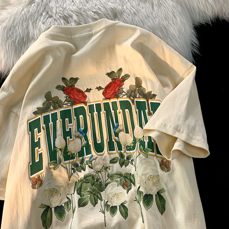 Plus-Size American Retro Rose Print Short Sleeve T-Shirt for Men and Women, Oversized Loose Couple Outfit, Y2K Style Plus-Size American Retro Rose Print Short Sleeve T-Shirt for Men and Women, Oversized Loose Couple Outfit, Y2K Style