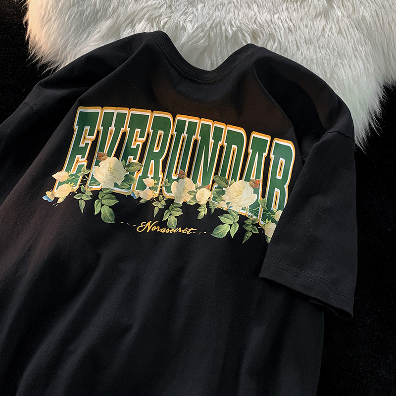 Plus-Size American Retro Rose Print Short Sleeve T-Shirt for Men and Women, Oversized Loose Couple Outfit, Y2K Style Plus-Size American Retro Rose Print Short Sleeve T-Shirt for Men and Women, Oversized Loose Couple Outfit, Y2K Style