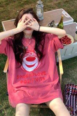 Plus Size American Retro Strawberry Bear Printed Cotton Short Sleeve T-Shirt for Women - Loose Fit Mid-Length Couple Top